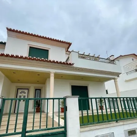 Nyaraló Zulla Moradia T3, Do Norte *