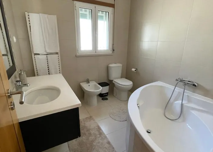 Nyaraló Zulla Moradia T3, Do Norte